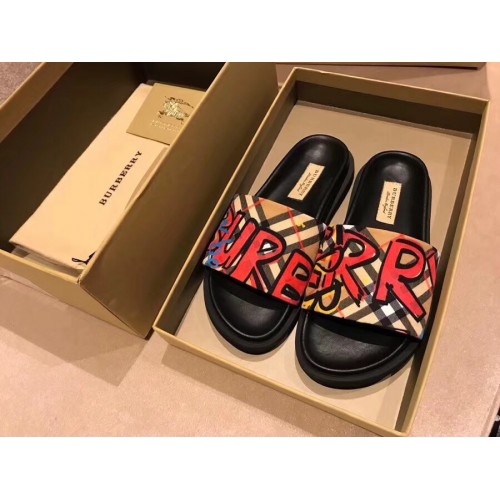 Burberry Flat 001